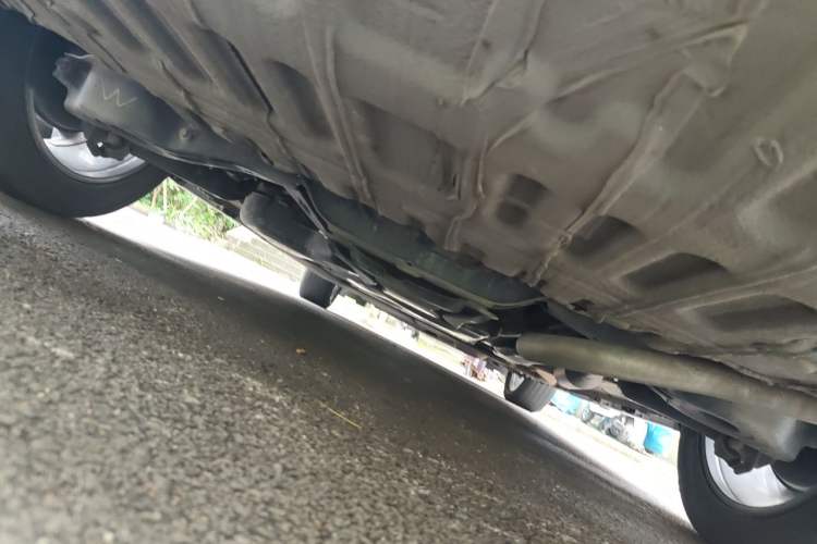 Used Toyota SIENNA 2023 2.5L Hybrid Platinum Edition Chassis Rear