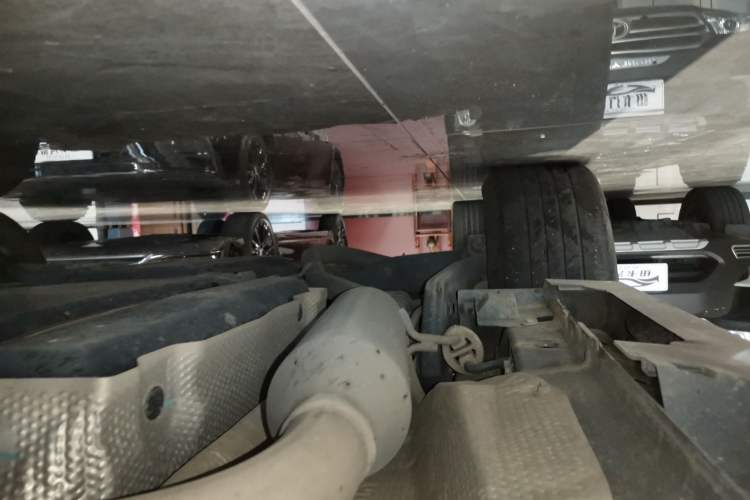 Used Toyota SIENNA 2023 2.5L Hybrid Comfort Edition Chassis Rear Right