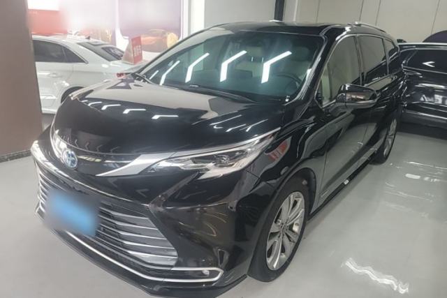 Used Toyota SIENNA 2023 2.5L Hybrid Ultimate Edition