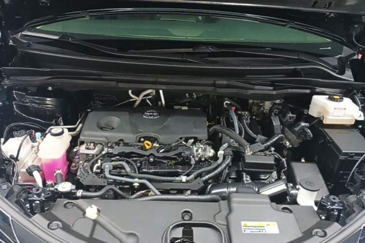Used Toyota SIENNA 2023 2.5L Hybrid Comfort Edition Engine Bay