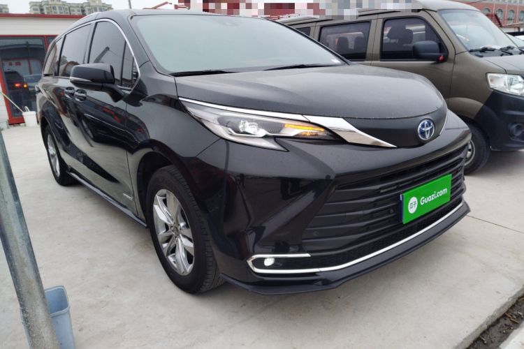 Used Toyota SIENNA 2023 2.5L Hybrid Comfort Edition Exterior 1