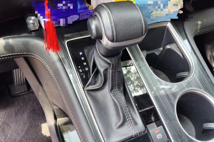 Used Toyota SIENNA 2023 2.5L Hybrid Deluxe Edition Gear Lever