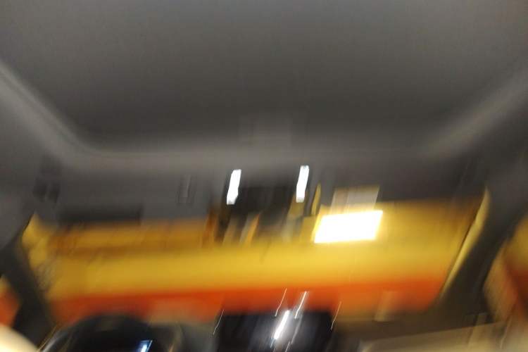 Used Toyota SIENNA 2023 2.5L Hybrid Deluxe Edition Headliner