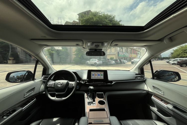 Used Toyota SIENNA 2023 2.5L Hybrid Comfort Edition Headliner