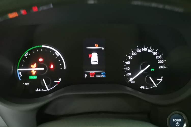 Used Toyota SIENNA 2023 2.5L Hybrid Deluxe Edition Instrument Cluster