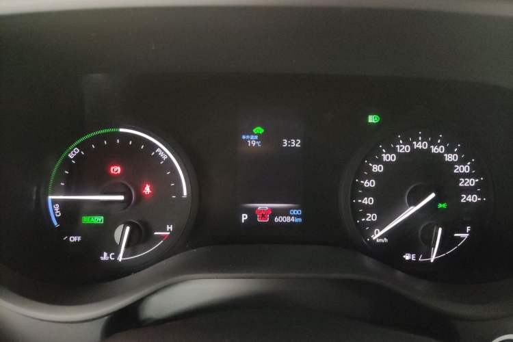 Used Toyota SIENNA 2023 2.5L Hybrid Deluxe Edition Instrument Cluster