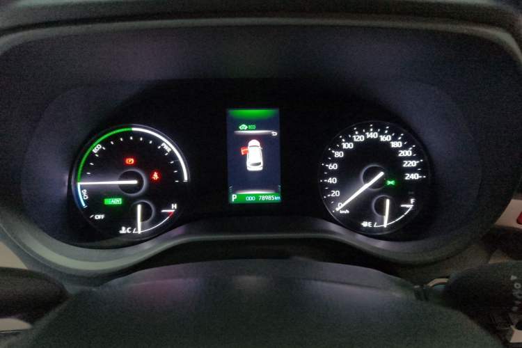 Used Toyota SIENNA 2023 2.5L Hybrid Deluxe Edition Instrument Cluster