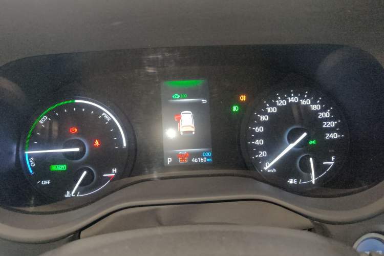 Used Toyota SIENNA 2023 2.5L Hybrid Deluxe Edition Instrument Cluster