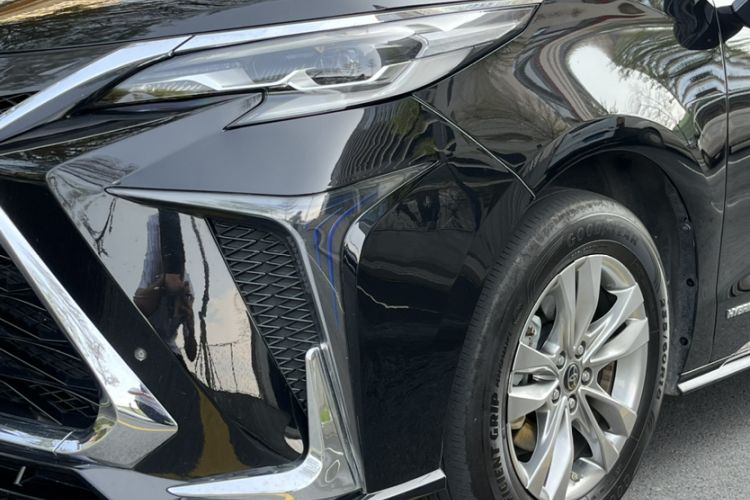 Used Toyota SIENNA 2023 2.5L Hybrid Comfort Edition Left Front Headlight