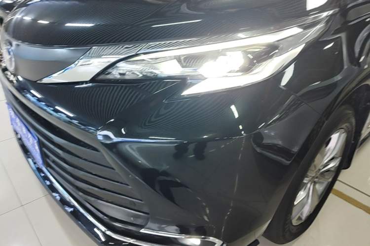 Used Toyota SIENNA 2023 2.5L Hybrid Comfort Edition Left Front Headlight