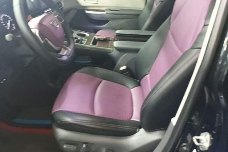 Used Toyota SIENNA 2023 2.5L Hybrid Comfort Edition Left Front Seat