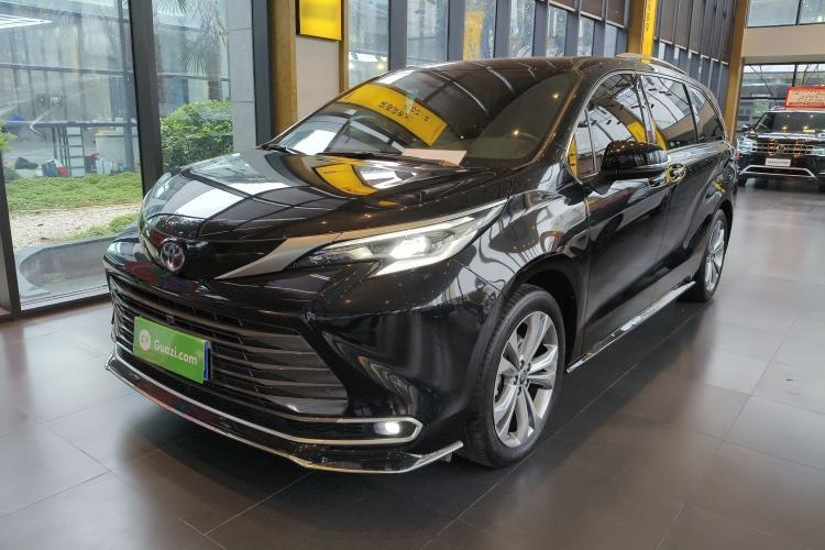 Used Toyota SIENNA 2023 2.5L Hybrid Deluxe Edition Guazi used car, China used car export, Used car for sale, Used  cars, Cheapest cars for sale