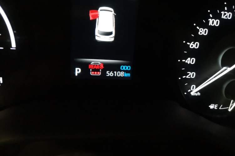 Used Toyota SIENNA 2023 2.5L Hybrid Comfort Edition Odometer Close Up