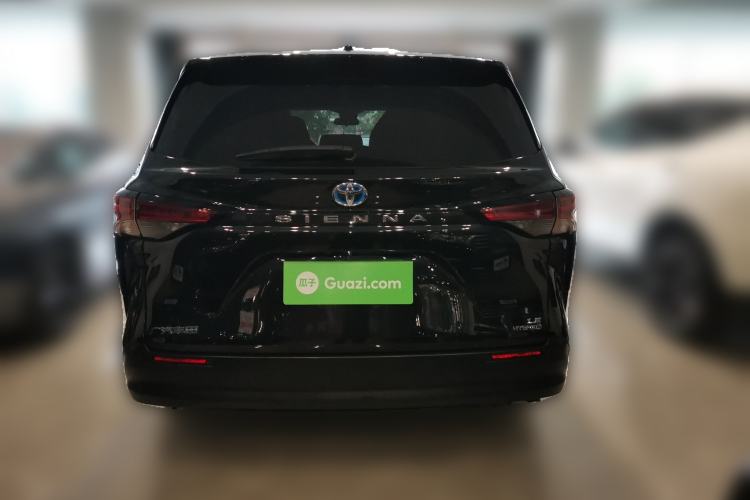 Used Toyota SIENNA 2023 2.5L Hybrid Comfort Edition Rear