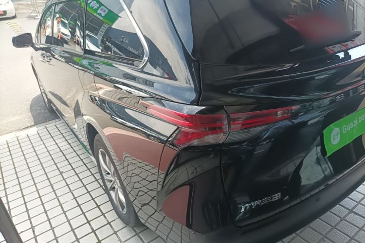 Used Toyota SIENNA 2023 2.5L Hybrid Comfort Edition Rear Left 45 Deg