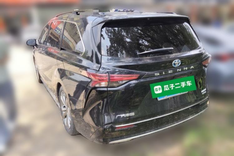 Used Toyota SIENNA 2023 2.5L Hybrid Deluxe Edition Rear Left 45 Deg