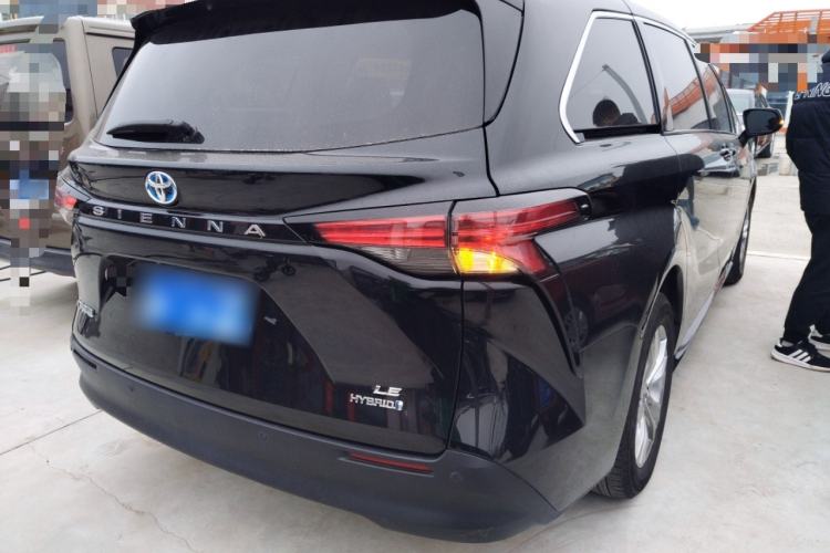 Used Toyota SIENNA 2023 2.5L Hybrid Comfort Edition Rear Right 45 Deg