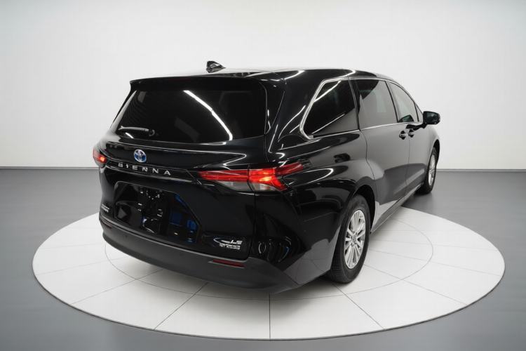 Used Toyota SIENNA 2023 2.5L Hybrid Comfort Edition Rear Right 45 Deg