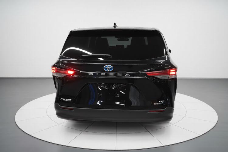 Used Toyota SIENNA 2023 2.5L Hybrid Comfort Edition Rear