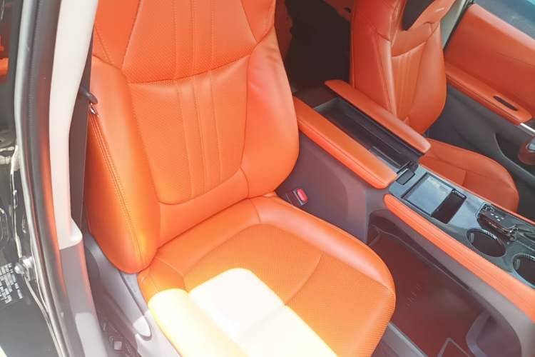 Used Toyota SIENNA 2023 2.5L Hybrid Comfort Edition Right Front Seat