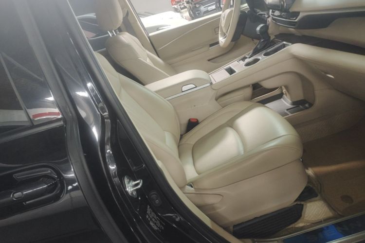 Used Toyota SIENNA 2023 2.5L Hybrid Comfort Edition Right Front Seat