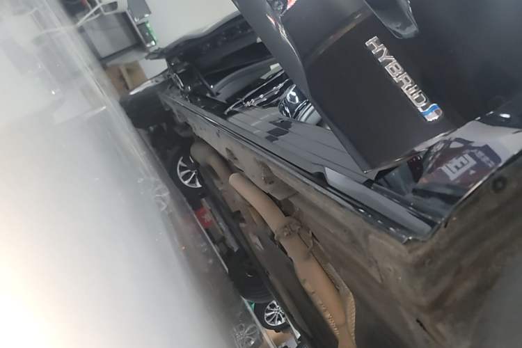 Used Toyota SIENNA 2023 2.5L Hybrid Ultimate Edition Right Side Sill