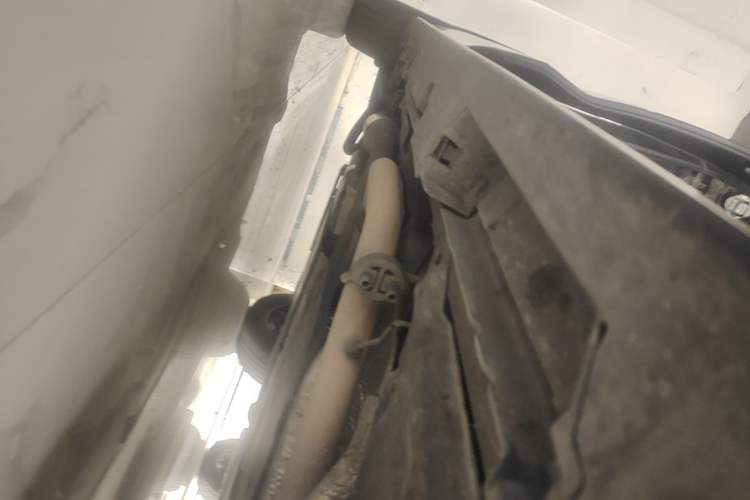 Used Toyota SIENNA 2023 2.5L Hybrid Comfort Edition Right Side Sill