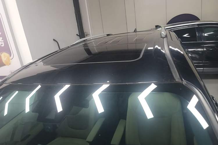 Used Toyota SIENNA 2023 2.5L Hybrid Ultimate Edition Roof