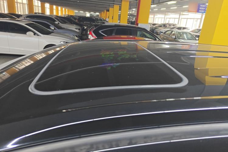 Used Toyota SIENNA 2023 2.5L Hybrid Deluxe Edition Roof