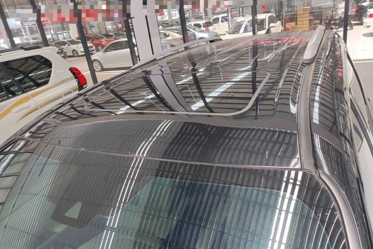 Used Toyota SIENNA 2023 2.5L Hybrid Deluxe Edition Roof