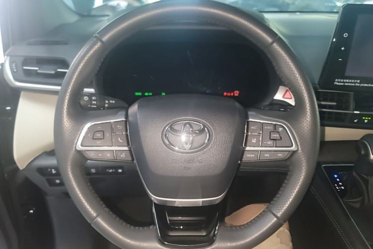 Used Toyota SIENNA 2023 2.5L Hybrid Ultimate Edition Steering Wheel
