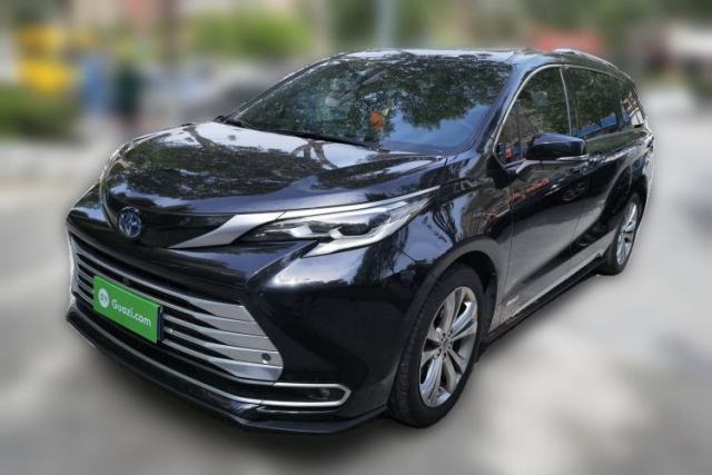 Used Toyota SIENNA 2023 2.5L Hybrid Platinum Edition
