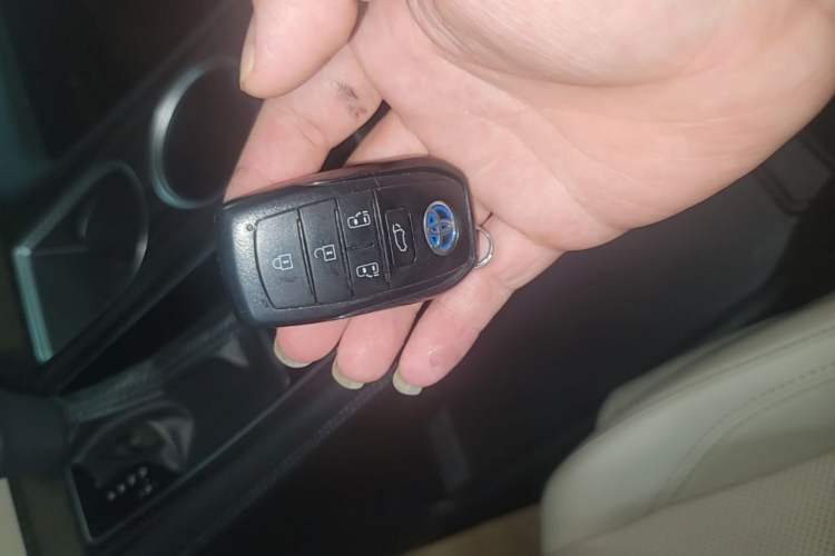 Used Toyota SIENNA 2023 2.5L Hybrid Ultimate Edition Vehicle Key