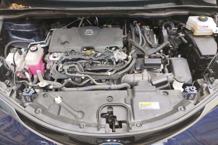 Used Toyota SIENNA 2023 2.5L Hybrid Ultimate Edition Engine Bay