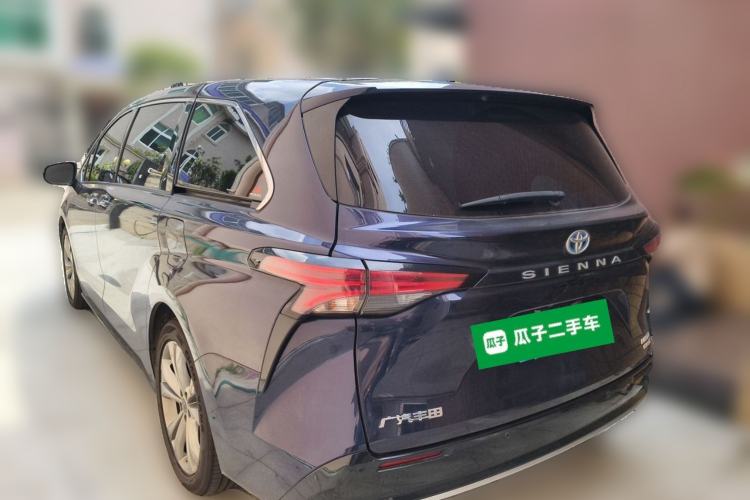 Used Toyota SIENNA 2023 2.5L Hybrid Deluxe Edition Rear Left 45 Deg