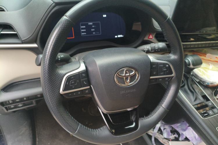Used Toyota SIENNA 2023 2.5L Hybrid Ultimate Edition Steering Wheel
