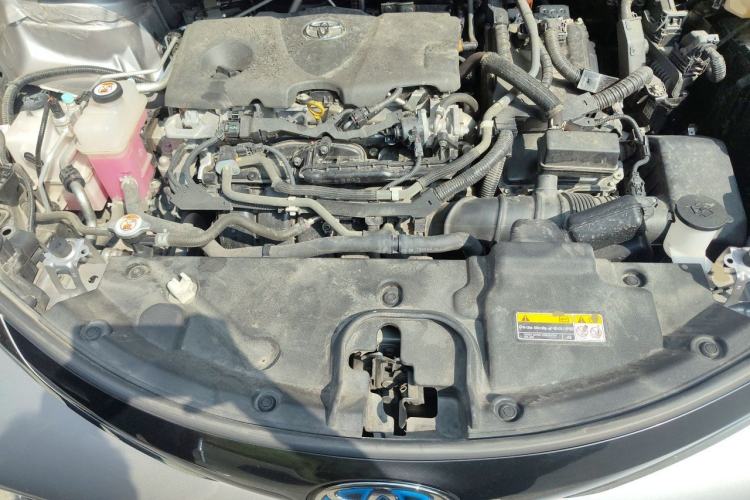 Used Toyota SIENNA 2023 2.5L Hybrid Comfort Edition Engine Bay