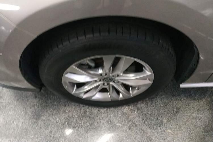 Used Toyota SIENNA 2023 2.5L Hybrid Comfort Edition Exterior 7