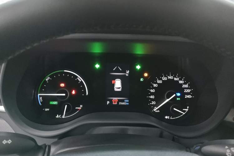 Used Toyota SIENNA 2023 2.5L Hybrid Deluxe Edition Instrument Cluster