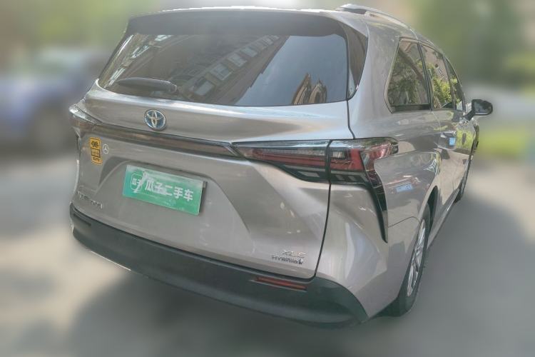 Used Toyota SIENNA 2023 2.5L Hybrid Comfort Edition Rear Right 45 Deg