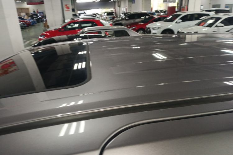 Used Toyota SIENNA 2023 2.5L Hybrid Luxury Edition Roof