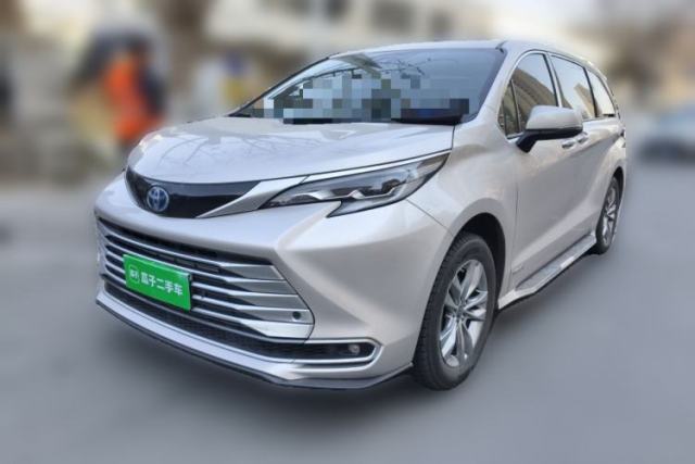 Used Toyota SIENNA 2023 2.5L Hybrid Luxury Edition