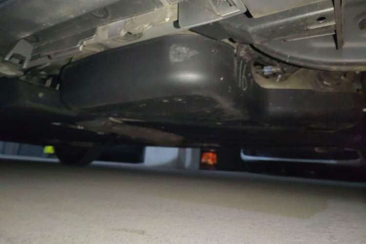 Used Toyota SIENNA 2023 2.5L Hybrid Comfort Edition Chassis Rear Left