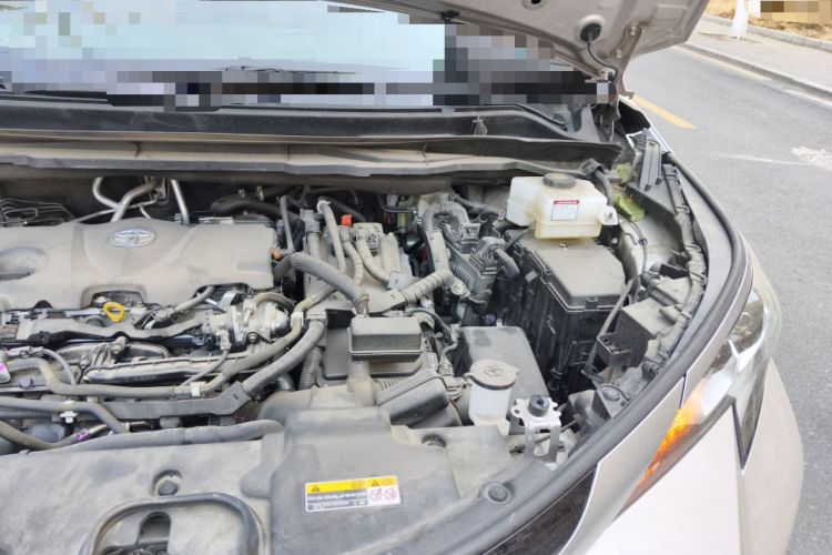 Used Toyota SIENNA 2023 2.5L Hybrid Luxury Edition Engine Bay Left