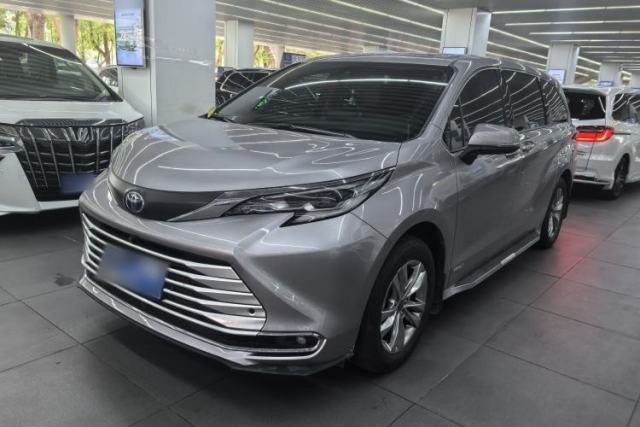 Used Toyota SIENNA 2023 2.5L Hybrid Comfort Edition