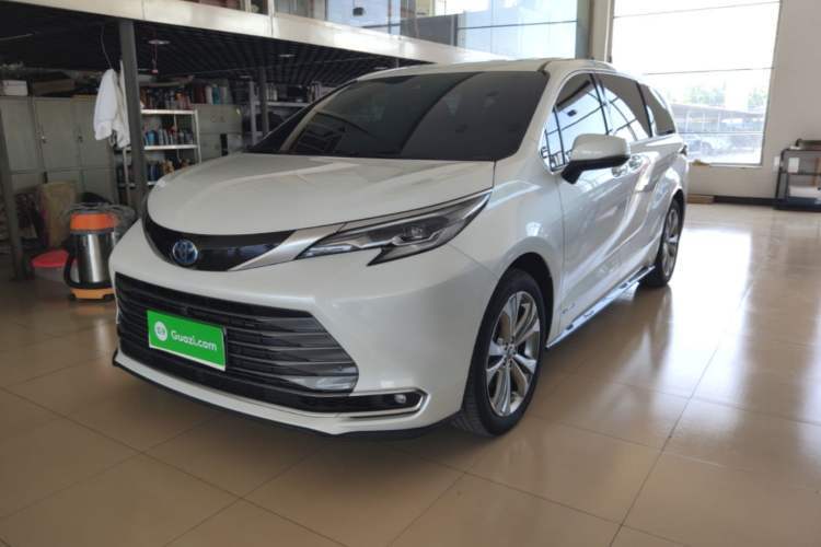 Used Toyota SIENNA 2023 2.5L Hybrid Deluxe Edition Guazi used car, China used car export, Used car for sale, Used  cars, Cheapest cars for sale
