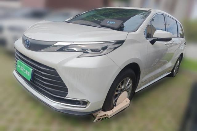 Used Toyota SIENNA 2023 2.5L Hybrid Comfort Edition