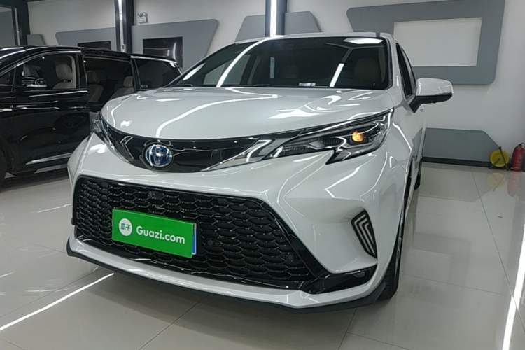 Ojetý Toyota SIENNA 2023 2.5L Hybrid Comfort Edition Guazi used car, China used car export, Used car for sale, Used  cars, Cheapest cars for sale