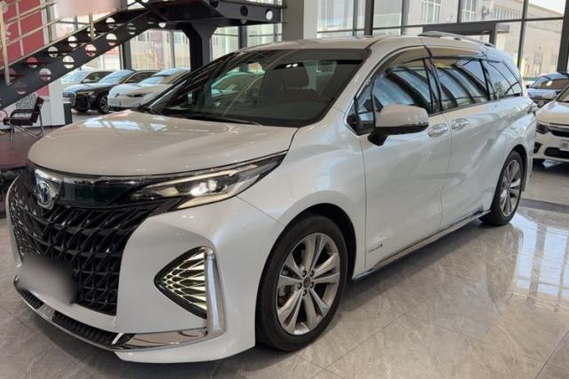 Used Toyota SIENNA 2023 2.5L Hybrid Deluxe Edition