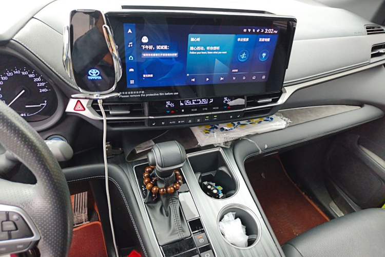 Used Toyota SIENNA 2023 2.5L Hybrid Deluxe Edition Audio And AC Panel